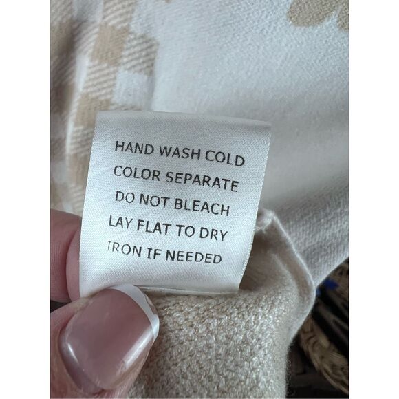 LE LIS Printed Sleeveless Front Button Detail Knit‎ Mini Dress - Picture 4 of 7